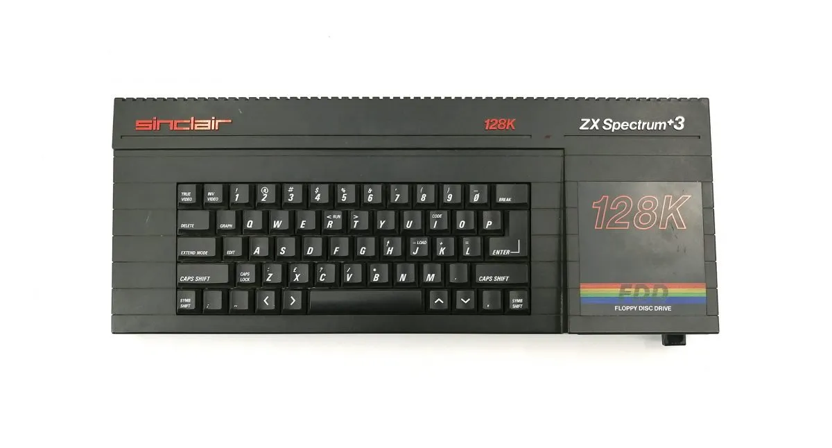 ZX Spectrum +3 з вбудованим 3-дюймовим дисководом